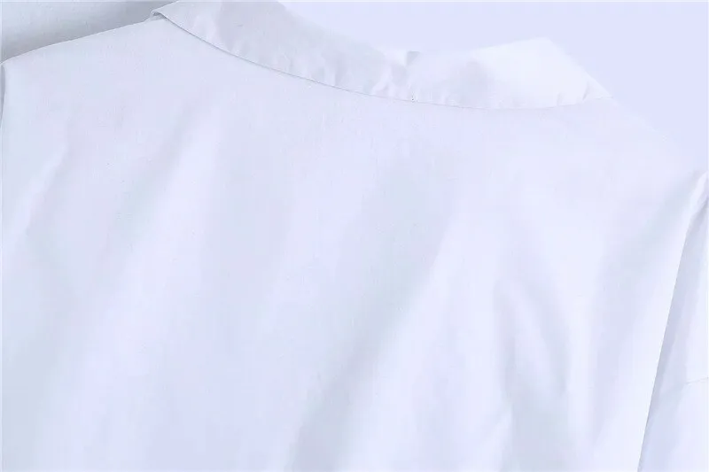 CROPPED WHITE BLOUSE