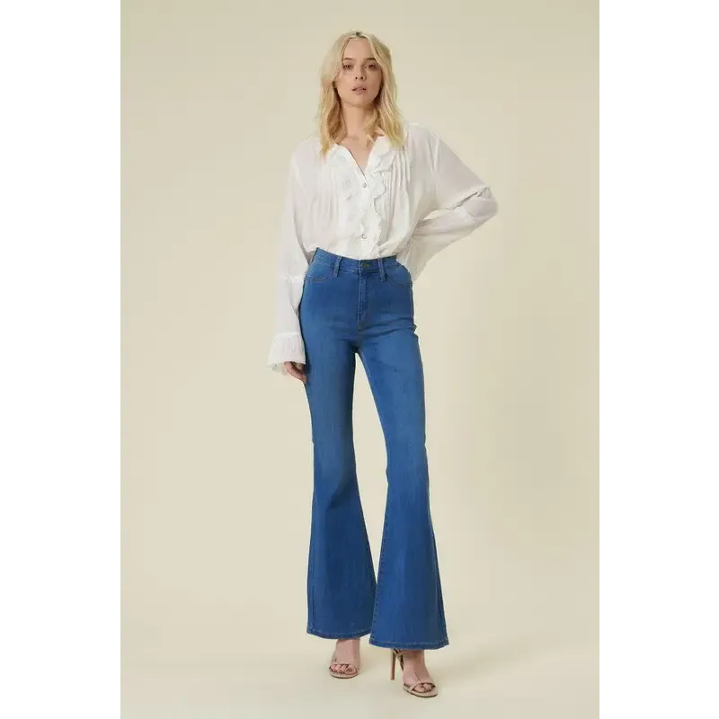 Curvy Flare Jeans
